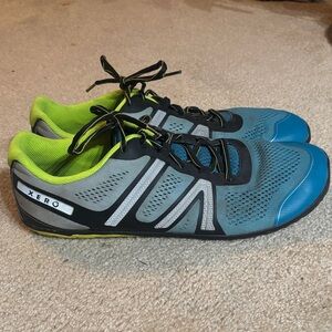 Xero HFS Sneakers- Blue & Yellow/Lime